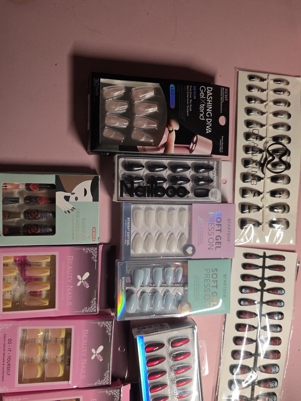 Dashing Diva Gel Extend Press-On Nails Set - Black, White, Pink & Blue